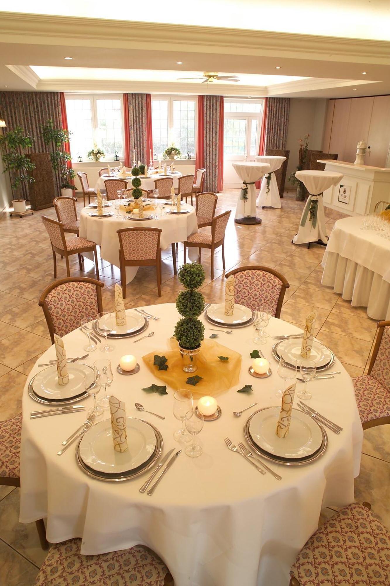 Hotel Pfeffermuehle Борхен Экстерьер фото